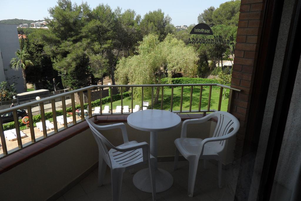 Aparthotel Las Mariposas Lloret de Mar Chambre photo