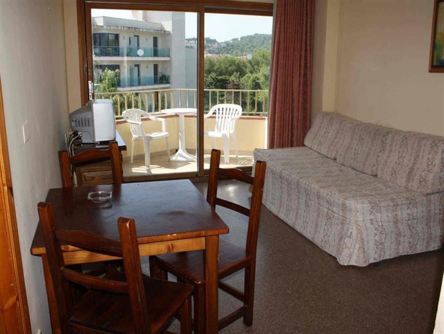 Aparthotel Las Mariposas Lloret de Mar Extérieur photo